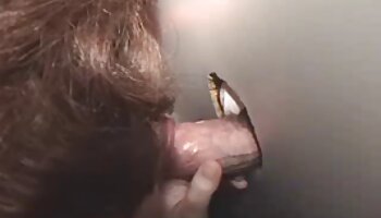 خواهر ناتنی در مافش پستون شهوتی مهره خورد