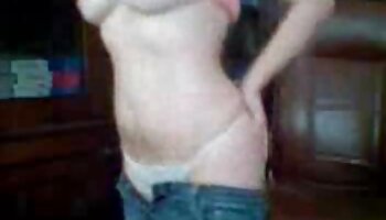 عروسک یکی از طرفداران واقعی رابطه جنسی است که با creampie به کون کس ممه کیر پایان می رسد