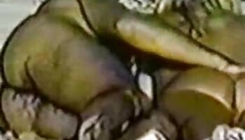 عشق ورزیدن در فیلم سوپر ممه سونا