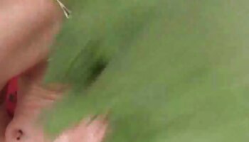 به سبک سگ داستان سکسی ممه خوردن داغ مادربزرگ با خالکوبی و سوراخ شده