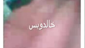 باند لعنتی ممه خوردن وحشیانه ژاپنی بدون سانسور با بت های نوجوان AV ارتباط برقرار می کند